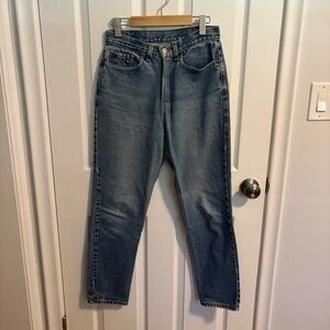 Levi’s 505 Medium Wash Size 27